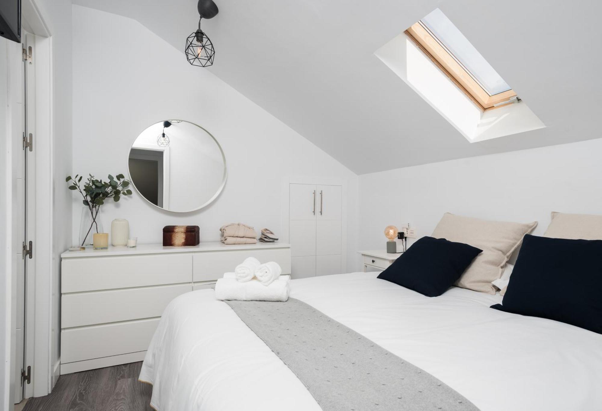 Duplex Buddha Malaga Centro ภายนอก รูปภาพ