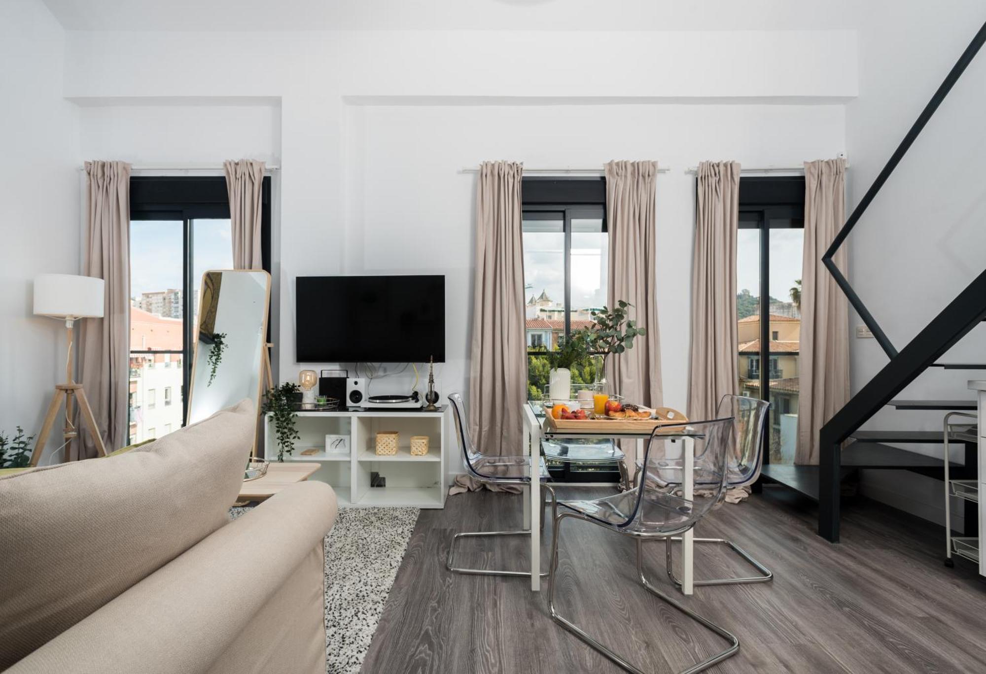 Duplex Buddha Malaga Centro ภายนอก รูปภาพ